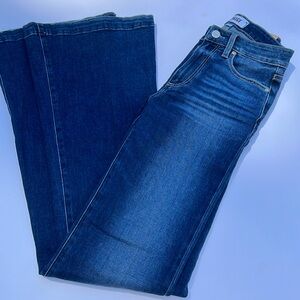 Paige jeans Genevieve size 24